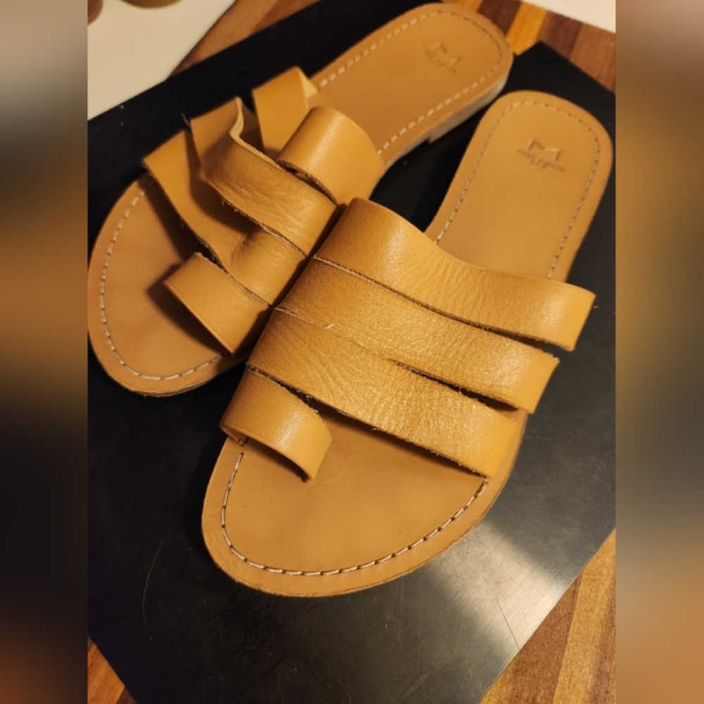 Marc Fisher sandals